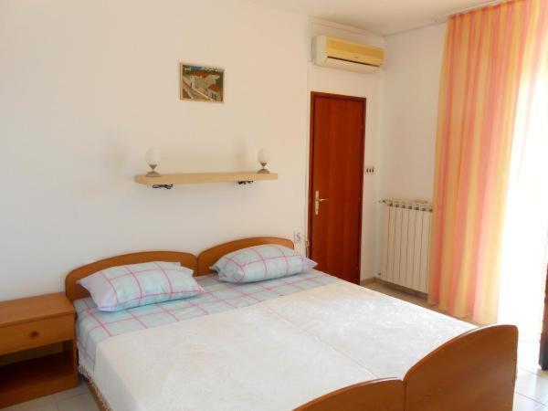 Bed & Breakfast Susovic Bed and Breakfast Lastovo Exteriör bild
